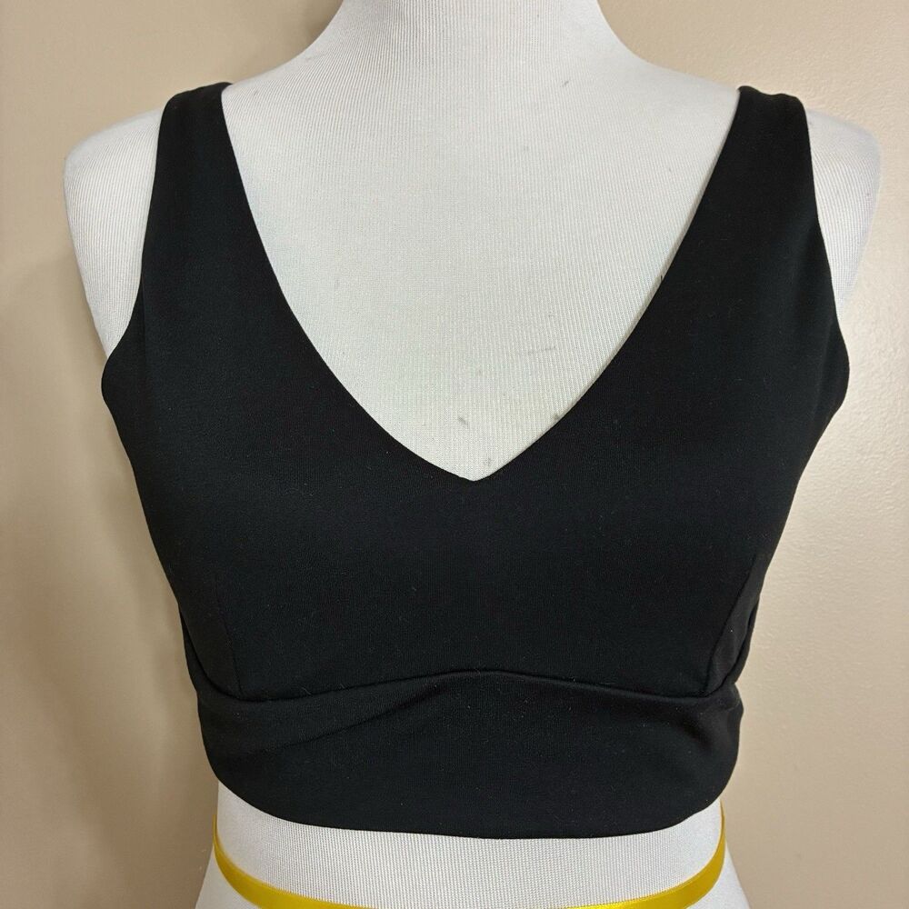 Victoria's Secret Black Sz L Sports Bra V-neck & Back Open Keyhole Back Padded - Picture 11 of 11